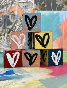 Tiago Magro 'Love Cube’ (X-Small)